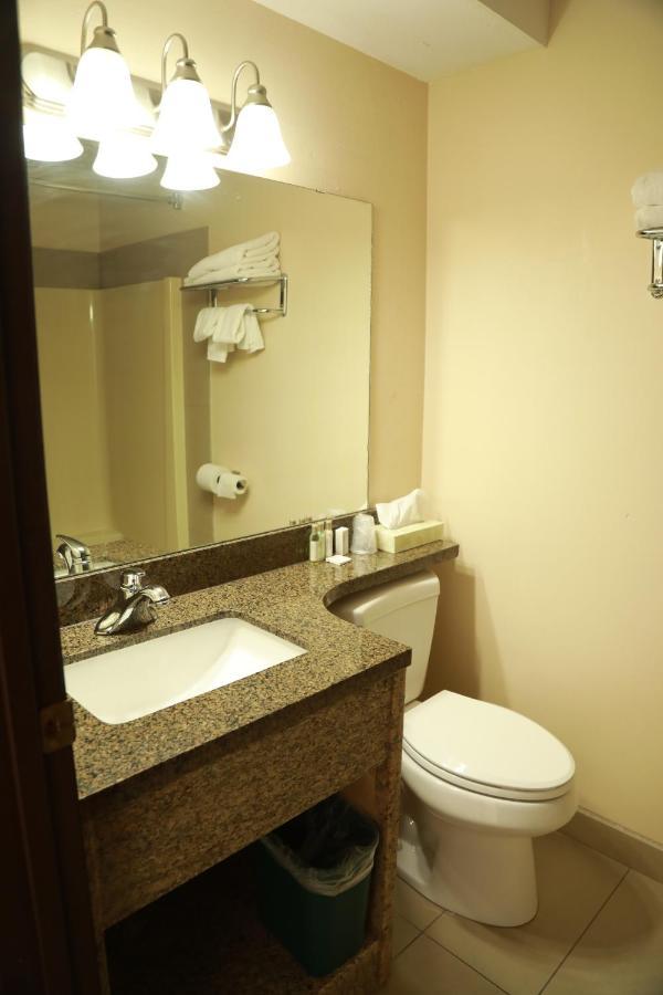 North Star Inn & Suites Prince George Exteriér fotografie