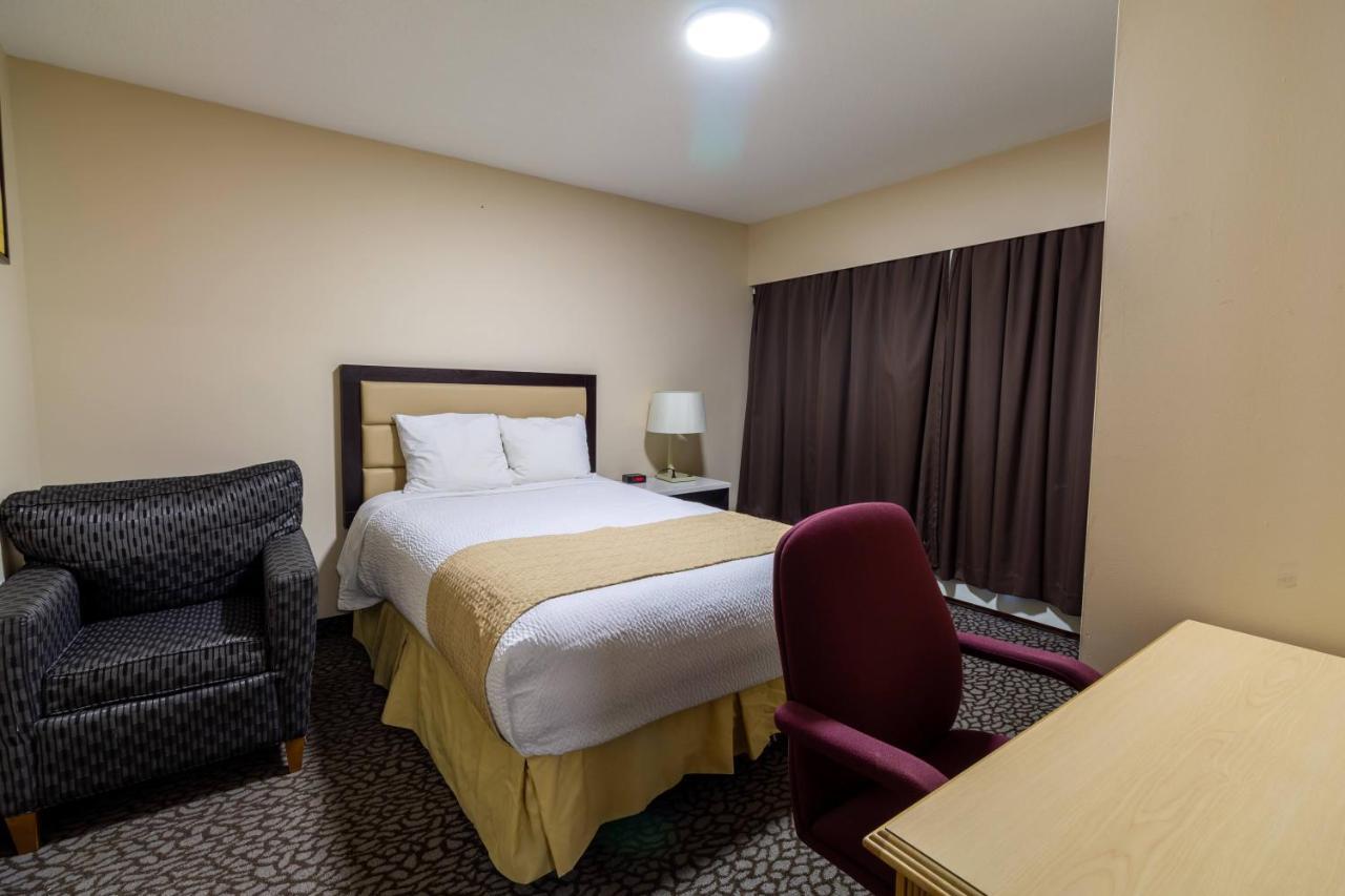 North Star Inn & Suites Prince George Exteriér fotografie